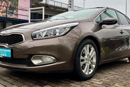 Kia ceed / Ceed 62.500 km 10.999 € Muenchen 81825
