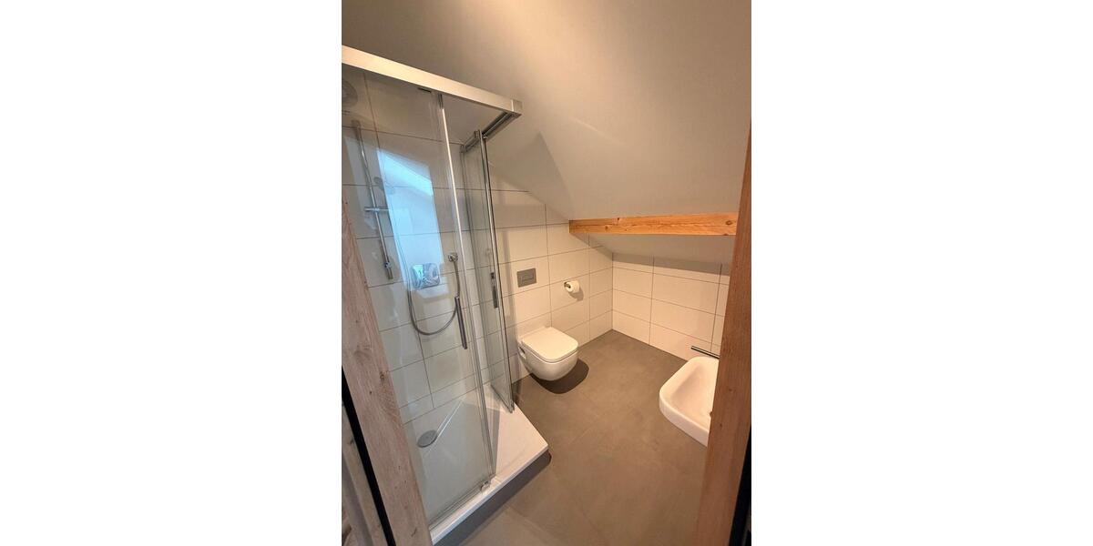 Doppelhaushälfte Osterhofen - 5 Zimmer, 155 m&sup2;, 1.350&euro; | Angebot:24307090