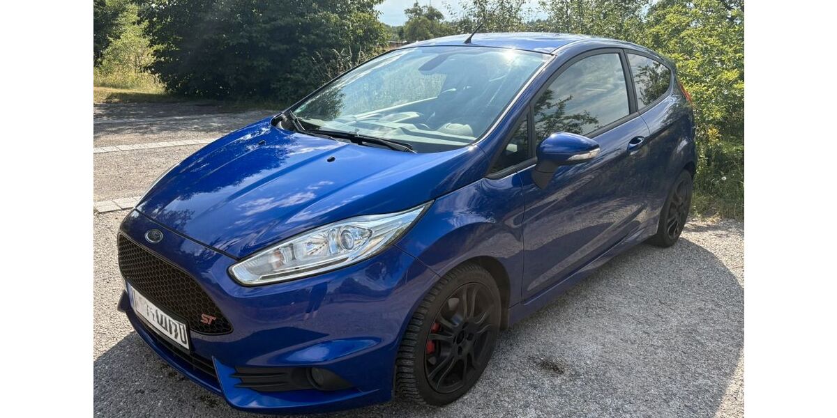 Ford Fiesta 80.300 km 11.999 &euro; Ettlingen 76275