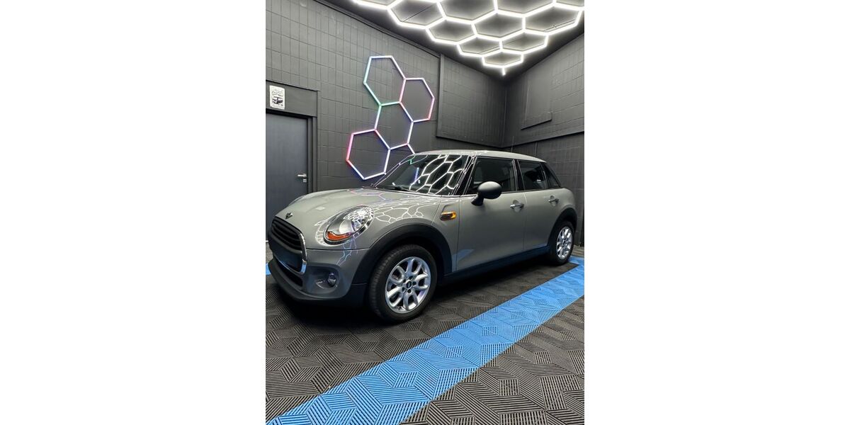 Mini One D 175.500 km 7.299 &euro; Burghaslach 96152