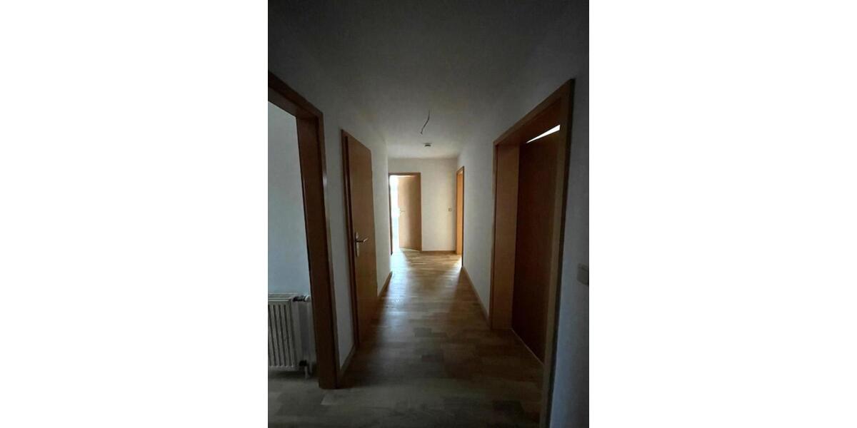 Etagenwohnung Wesenberg - 3 Zimmer, 75 m&sup2;, 450&euro; | Angebot:25723467