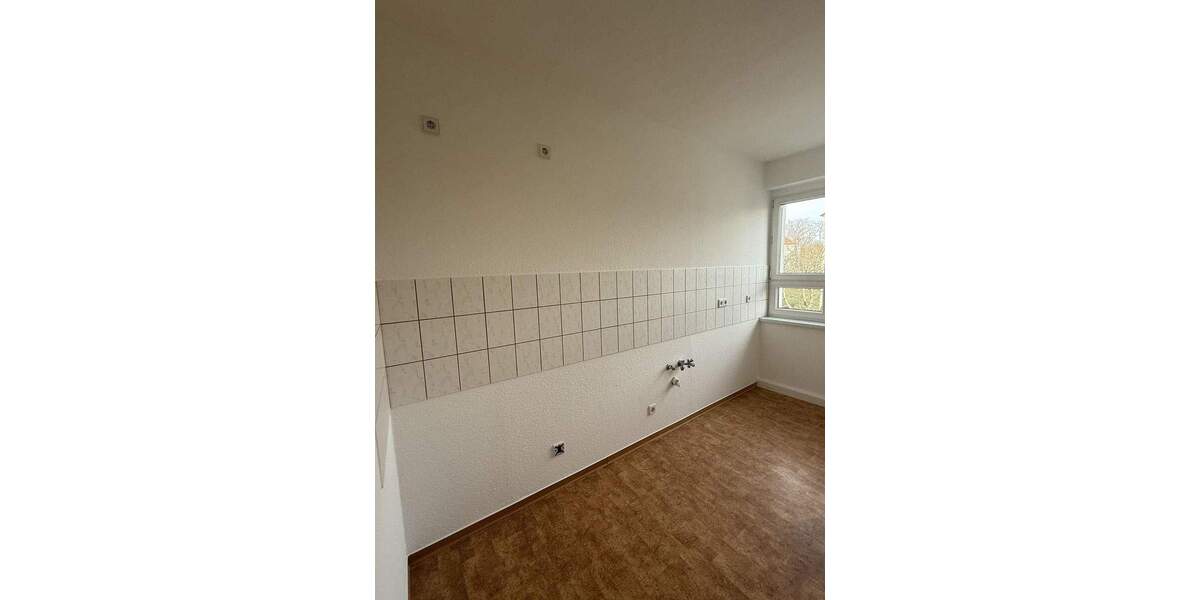 Möckern...2-Raum-Whg. mit Balkon+Eckwanne! 2 zimmer