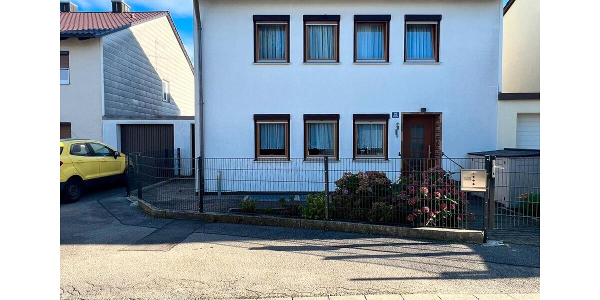 Einfamilienhaus Geisenhausen - 7 Zimmer, 130 m&sup2;, 459.000&euro; | Angebot:26763481