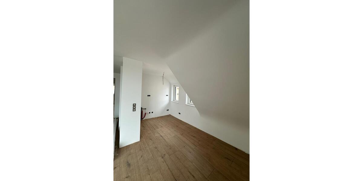 Etagenwohnung Filderstadt - 3.5 Zimmer, 92 m&sup2;, 1.500&euro; | Angebot:26399957