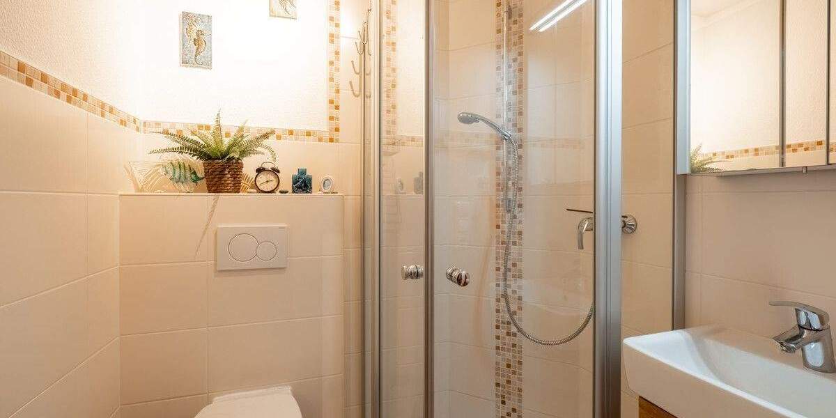 Moderne Doppelhaushälfte im Umland von Lübeck zu verkaufen 5 zimmer