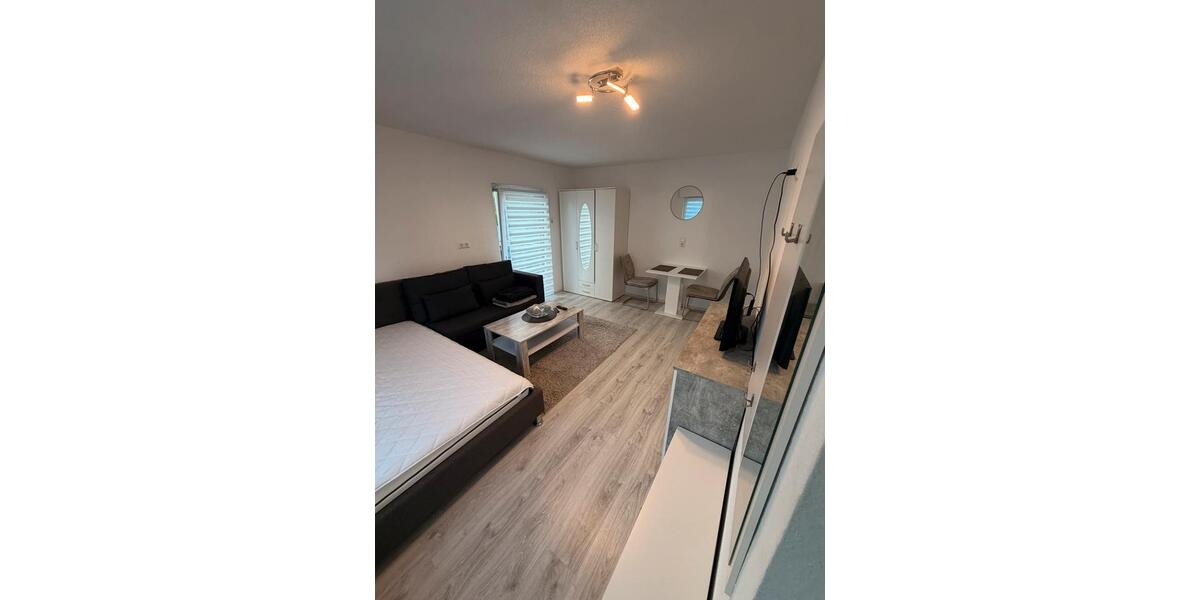 Erdgeschoßwohnung Singen (Hohentwiel) - 2 Zimmer, 50 m&sup2;, 900&euro; | Angebot:26636276