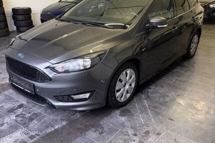 Ford Focus 140.430 km 6.699 &euro; Hamminkeln 46499