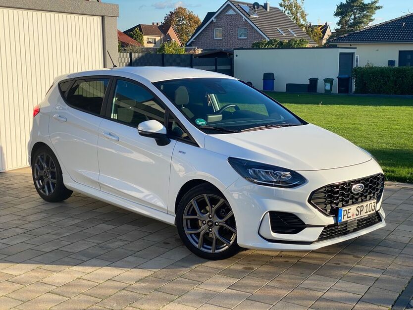 Ford Fiesta 44.000 km 16.900 € Laatzen 30880