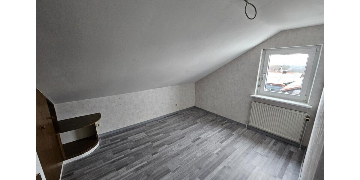 Mehrfamilienhaus, Wohnhaus Gammelshausen - 8 Zimmer, 177 m&sup2;, 560.000&euro; | Angebot:26961267