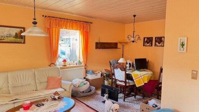 Doppelhaushälfte Neukirchen/Pleiße Neukirchen - 6 Zimmer, 135 m&sup2;, 190.000&euro; | Angebot:19296374
