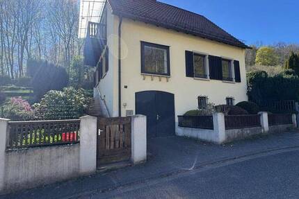 Haus Annweiler - 5 Zimmer, 118 m&sup2;, 250.000&euro; | Angebot:26191029