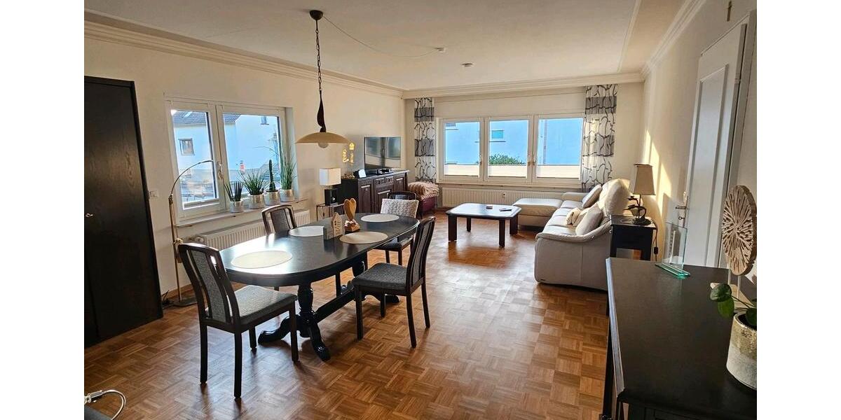 Helle 3 Zimmerwohnung mit Garten und Wintergarten | 144 m² 3 zimmer