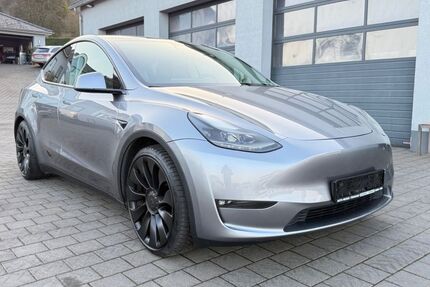 Tesla Model Y 63.700 km 37.950 &euro; Tünsdorf 66693