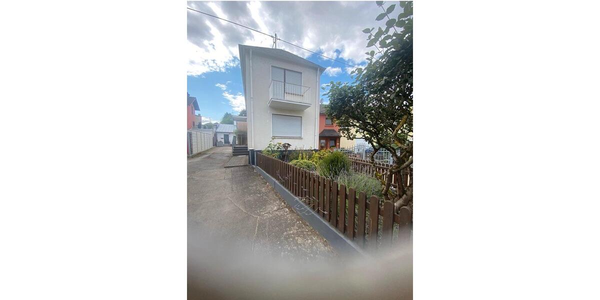 Reihenhaus Halsenbach - 3 Zimmer, 90 m&sup2;, 1.200&euro; | Angebot:24831294