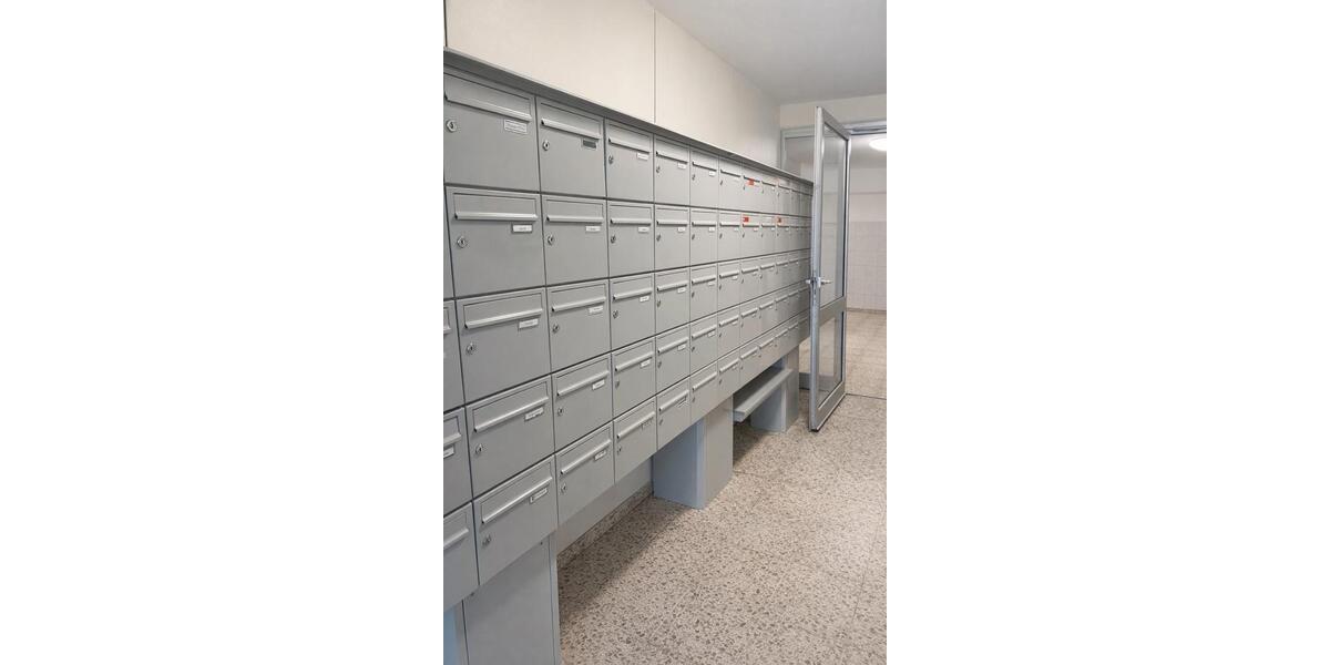 Etagenwohnung Wiesbaden Biebrich - 1 Zimmer, 46 m&sup2;, 150.000&euro; | Angebot:25312245