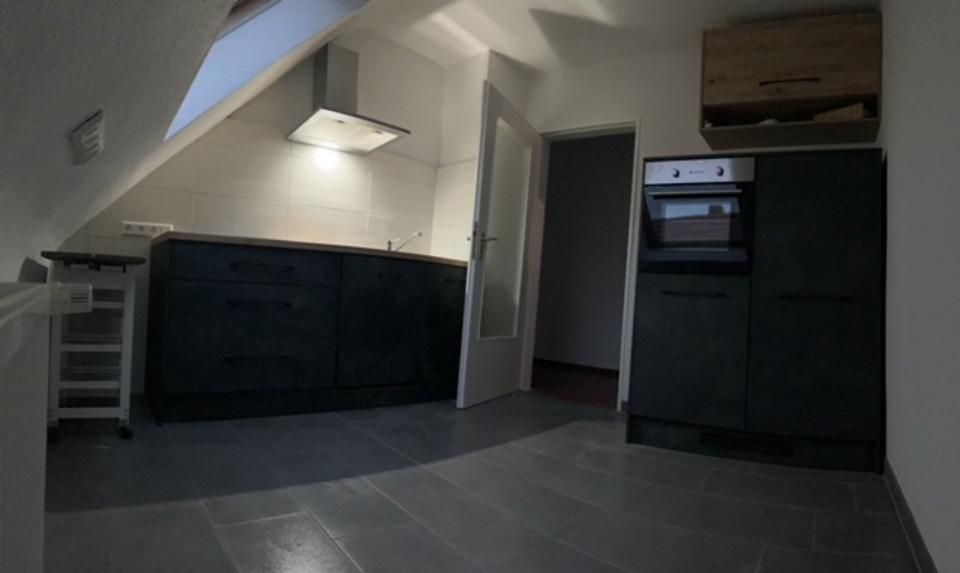 Dachgeschoßwohnung Eppelheim - 3 Zimmer, 84 m&sup2;, 1.350&euro; | Angebot:25547172