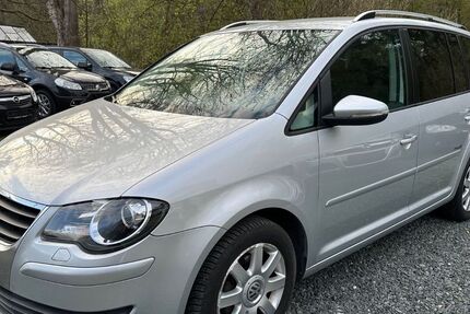 VW Touran 283.500 km 2.900 &euro; Siegen 57080