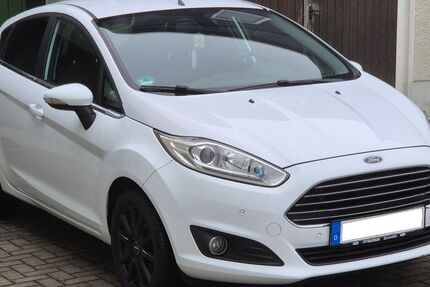 Ford Fiesta 149.700 km 6.300 &euro; Lengenfeld 08485
