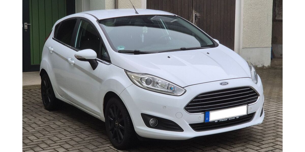 Ford Fiesta 149.700 km 6.300 &euro; Lengenfeld 08485