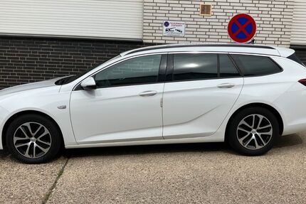 Opel Insignia 149.476 km 8.990 &euro; Hilden 40721