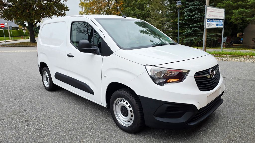 Opel Combo 171.000 km 8.090 € Schwarzbach 09481
