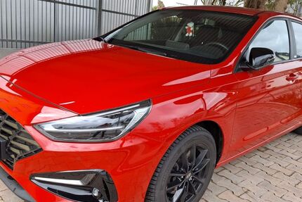 Hyundai i30 50.000 km 15.555 &euro; Niedereschach 78078
