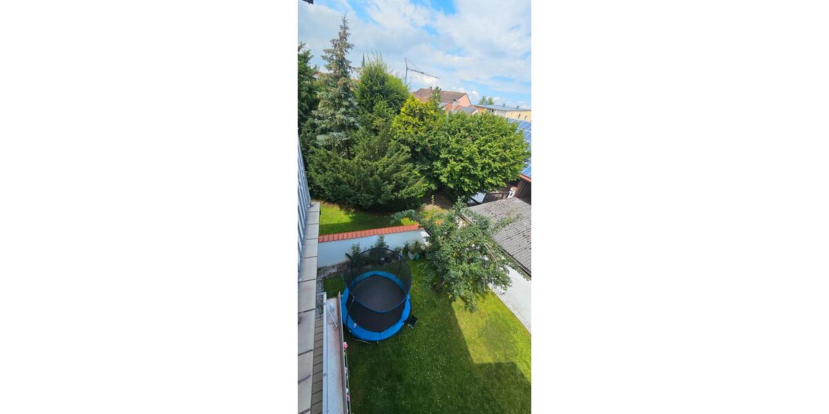 Dachgeschoßwohnung Plattling - 3 Zimmer, 85 m&sup2;, 1.090&euro; | Angebot:26462935