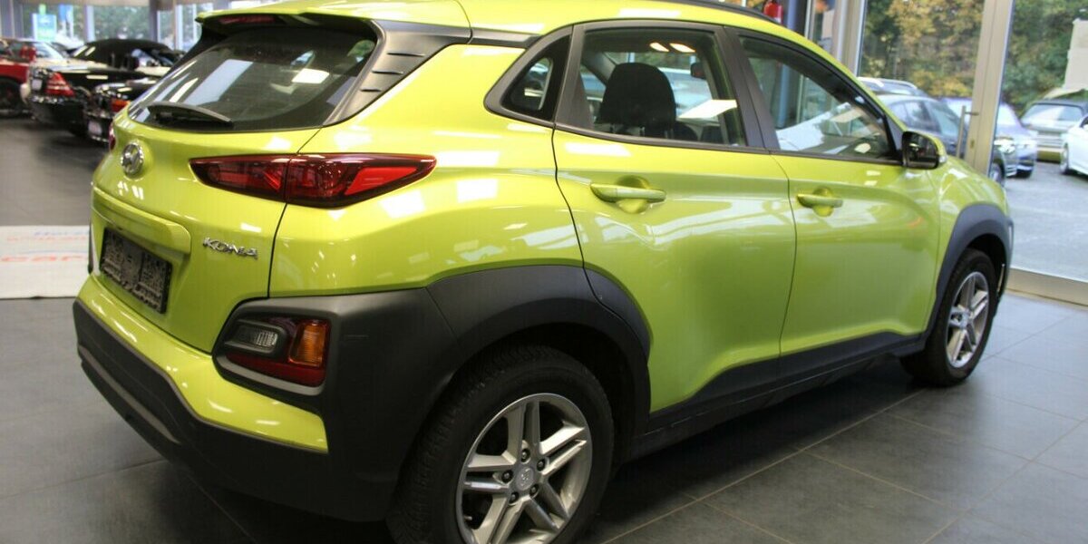Hyundai Kona 1.0 T-GDI 115.043 km 11.980 € Euskirchen 53881