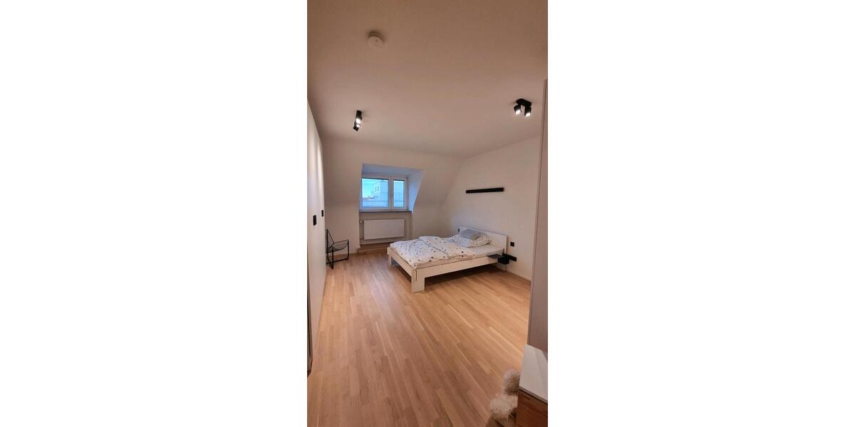 Dachgeschoßwohnung Nürnberg Kleinweidenmühle - 3 Zimmer, 68 m&sup2;, 355.500&euro; | Angebot:26458924