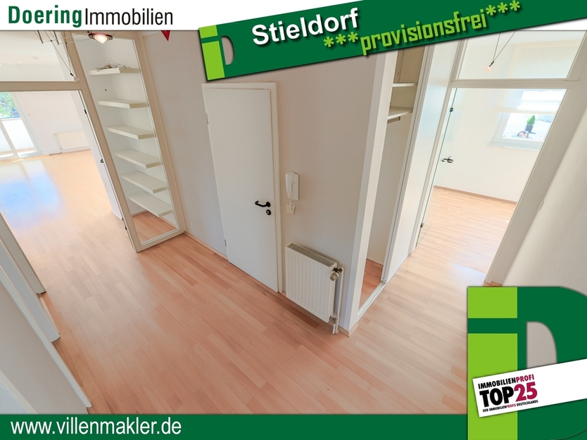 Gemütliche Dachgeschosswohnung 126 m² Wohnfläche + 20 m² Zusatzfläche + XXL Garten *provisionsfrei für Käufer* 5 zimmer