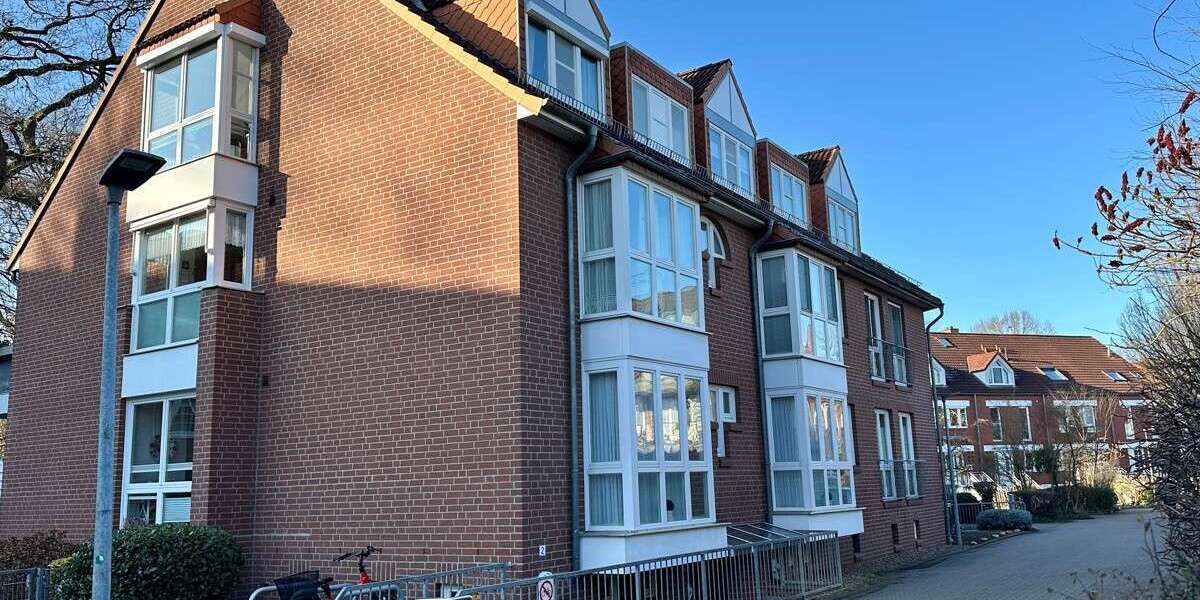Wohnung zum Mieten in Bremen 1.100 € 107 m² 4 zimmer