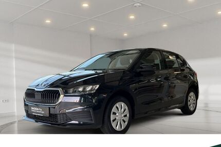 Skoda Fabia 32.596 km 21.990 &euro; Niestetal 34266