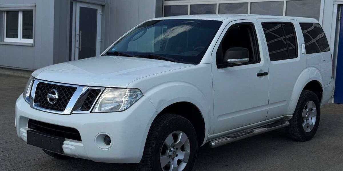 Nissan Pathfinder 240.000 km 5.990 &euro; Elchingen 89275