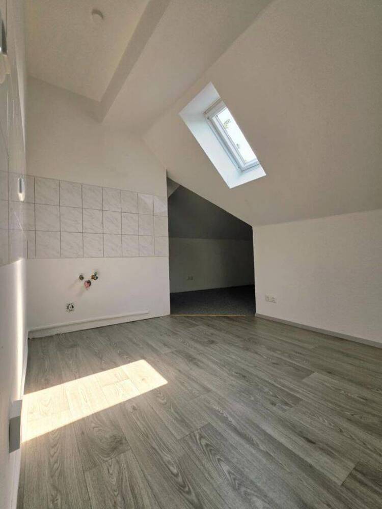 Schönes Dachstudio mit Loggia in Gladbeck-Brauck in Grünlage
