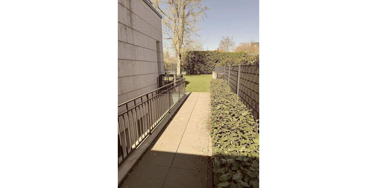 Doppelhaushälfte Meerbusch Büderich - 6 Zimmer, 242 m&sup2;, 8.500&euro; | Angebot:26686542