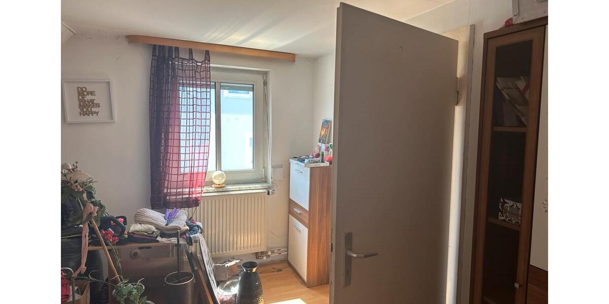 Mehrfamilienhaus, Wohnhaus Tiefenbach - 8 Zimmer, 160 m&sup2;, 130.000&euro; | Angebot:26750000