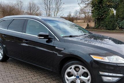 Ford Mondeo 134.500 km 8.500 &euro; Röblingen 06317