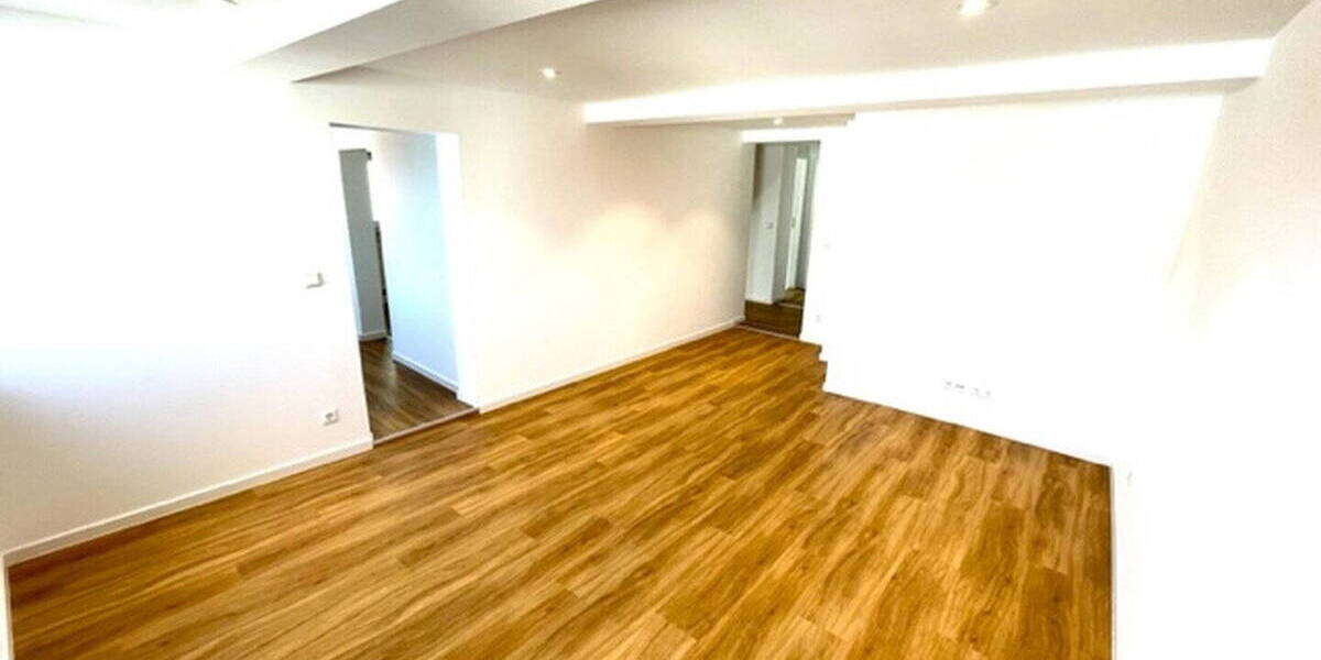 Terrassenwohnung Durmersheim - 4 Zimmer, 120 m&sup2;, 1.300&euro; | Angebot:26569337
