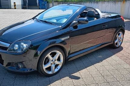 Opel Tigra 204.450 km 2.250 &euro; Möglingen 71696