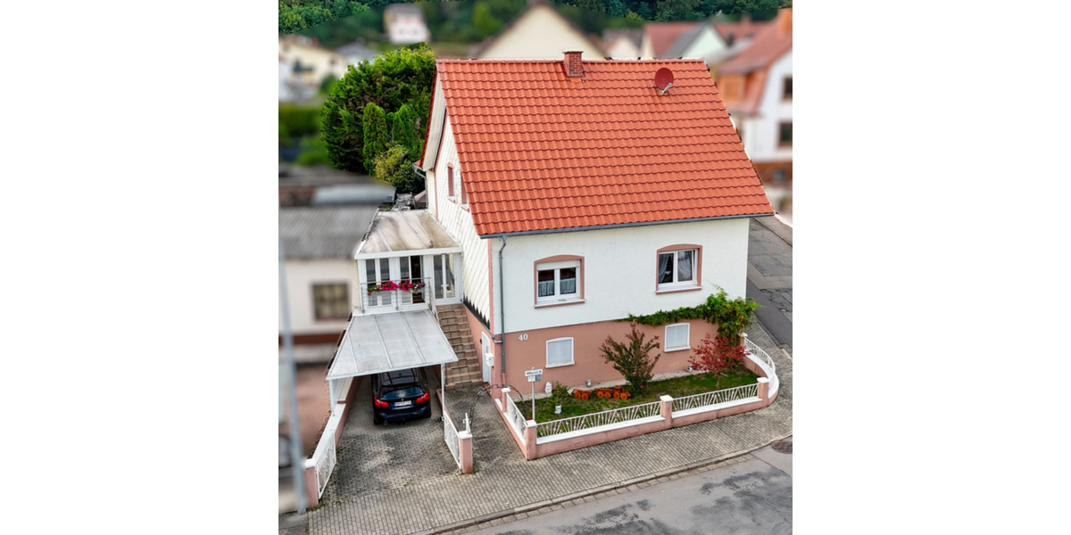 Einfamilienhaus Blieskastel - 5 Zimmer, 150 m&sup2;, 399.000&euro; | Angebot:25255038