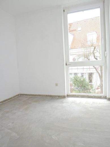 Etagenwohnung Nürnberg Eibach - 3 Zimmer, 98 m&sup2;, 1.300&euro; | Angebot:25567109