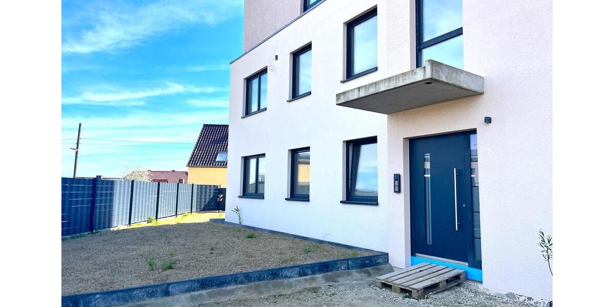 Etagenwohnung Raguhn-Jeßnitz Jeßnitz - 2 Zimmer, 75 m&sup2;, 755&euro; | Angebot:26194064
