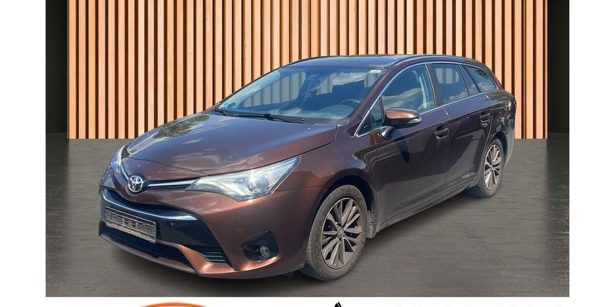 Toyota Avensis 117.600 km 12.880 &euro; Dresden 01328