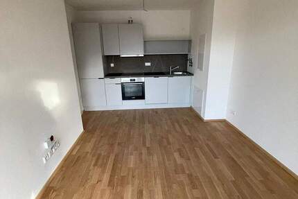 Moderne 2-Zimmer-Wohnung mit Einbauküche und Balkon! 2 zimmer