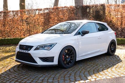 Seat Leon 48.000 km 29.000 &euro; Monschau 52156