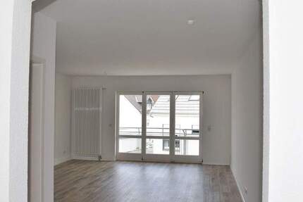 Langen - Schicke 3 Zimmer-Wohnung mit Balkon 3 zimmer