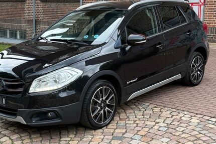 Suzuki (SX4) S-Cross 150.000 km 7.890 &euro; Chemnitz 09120