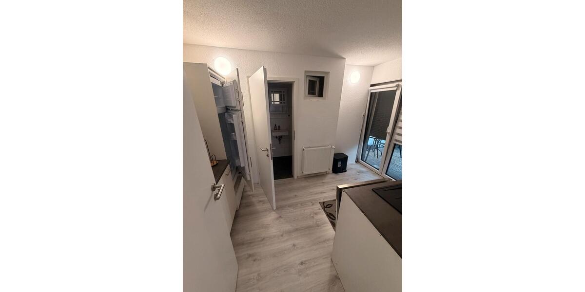 Erdgeschoßwohnung Singen (Hohentwiel) - 2 Zimmer, 50 m&sup2;, 900&euro; | Angebot:26636276