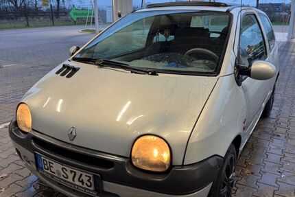 Renault Twingo 243.000 km 1.300 &euro; Ahlen 59229
