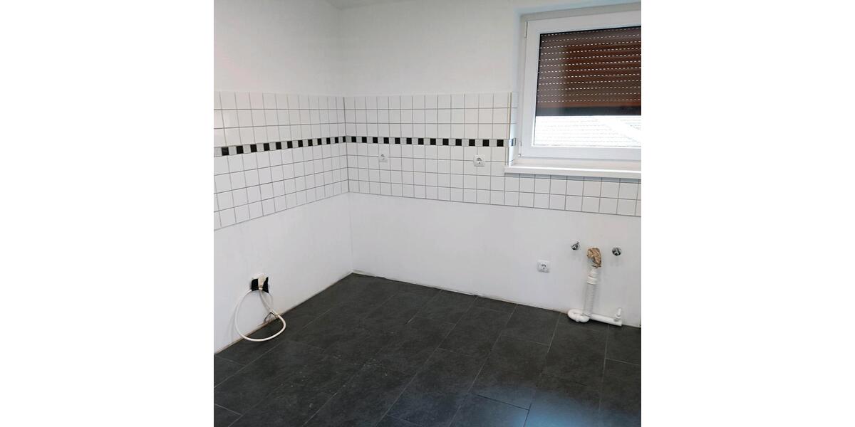 Etagenwohnung Isenbüttel - 3 Zimmer, 85 m&sup2;, 690&euro; | Angebot:25294342